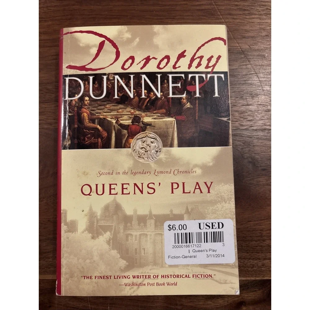 Queens' Play: Book Two in‎ the Legendary Lymond Chronicles - Paperback